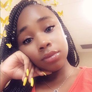 Meet your Posher, Ericka